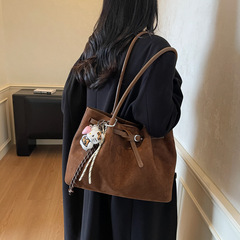 秋冬时尚大容量包包女2025新款简约麂皮绒托特包百搭单肩通勤包
