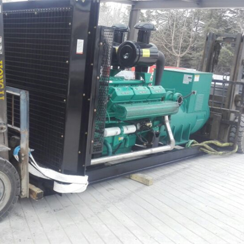 通柴帕欧550KW敞开式柴油发电机组TCU600 房地产常用电源