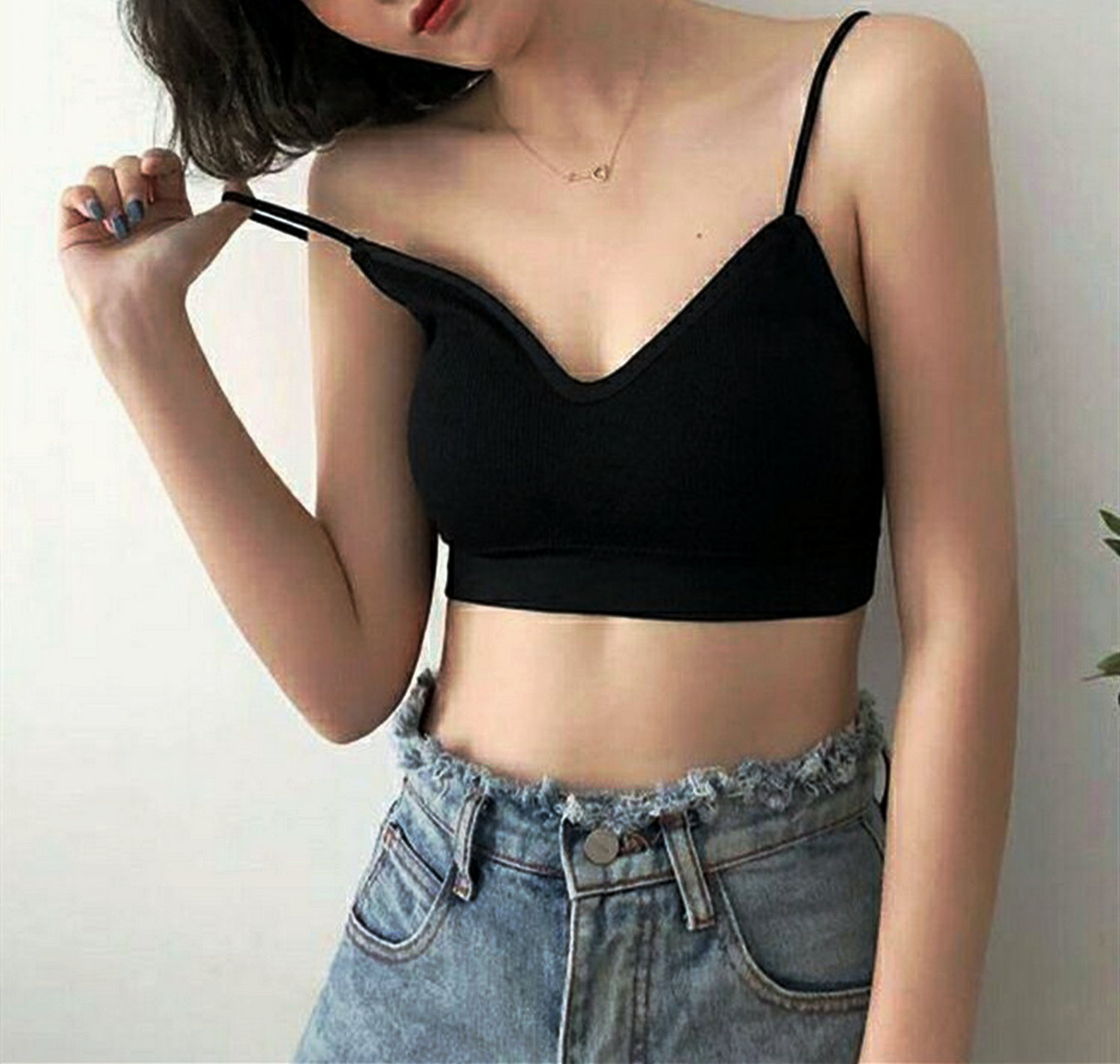 검은색