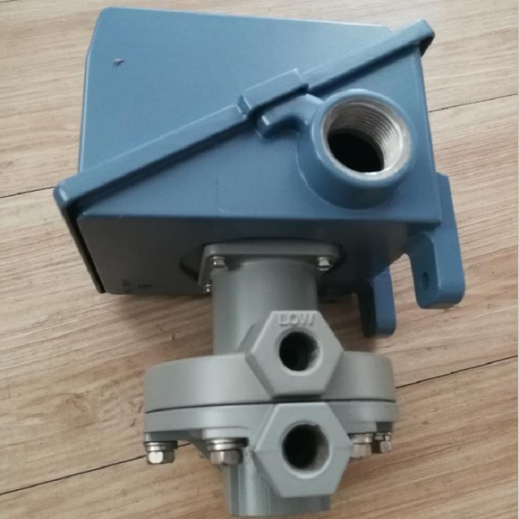 美国UE机械式压力开关 E100-2BSB E100-3BS E100-4BS E100-5BS