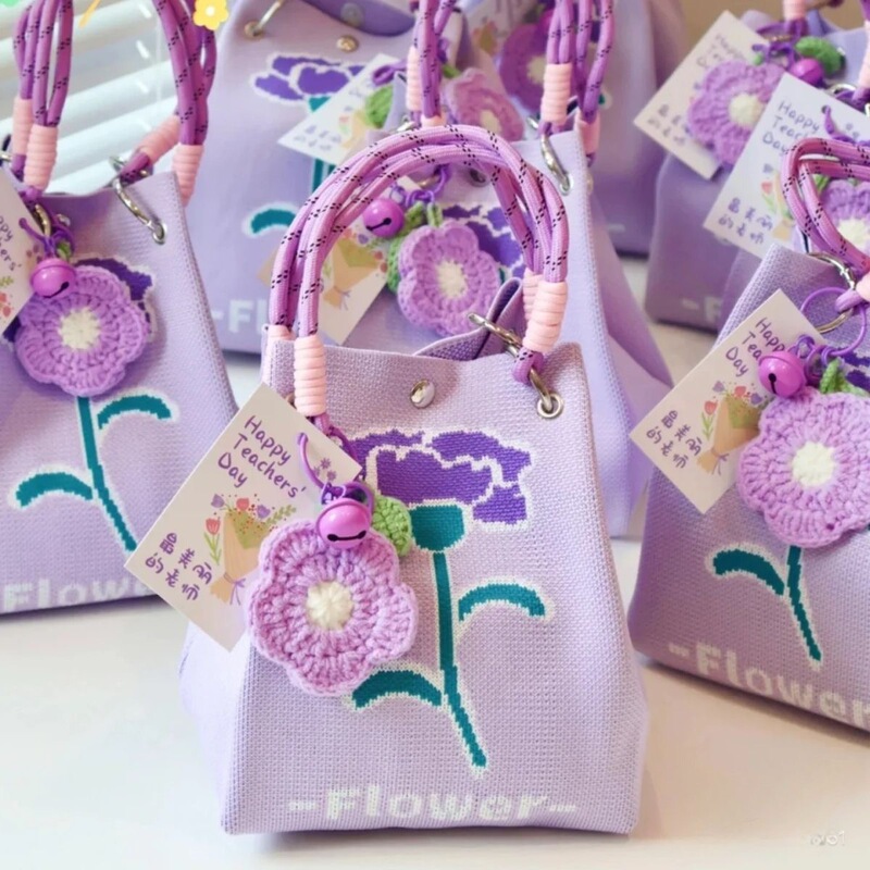 New Teacher's Day Gift to Thank the Teacher, Practical Souvenir Gift for Female Teacher, Flower Knitted Bag New Teacher's Day Gift to Thank the Teacher, Practical Souvenir Gift for Female Teacher, Flower Knitted Bag