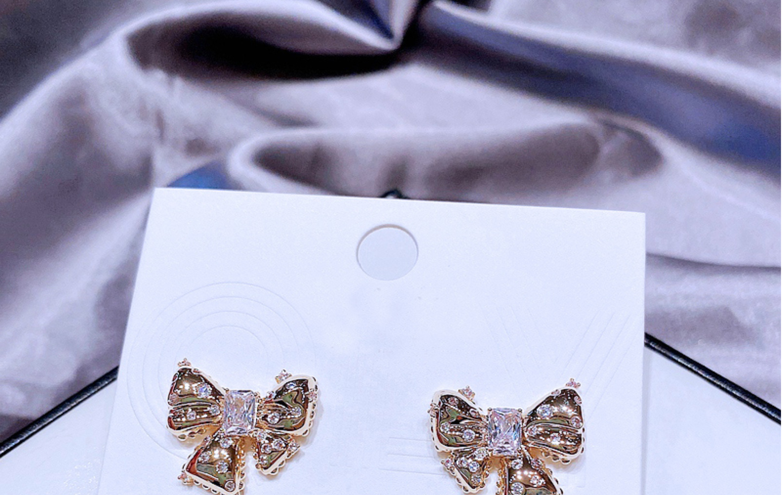 High-quality Gemstone Bow Earrings Fashion Zircon Earrings Earrings Cross-border New display picture 12