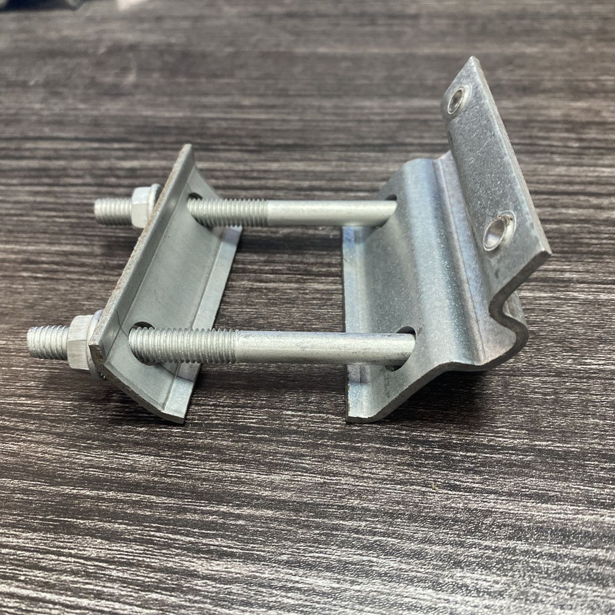 支架配件大全 光伏支架配件 光伏板支架 穿刺压块 光伏板下压块