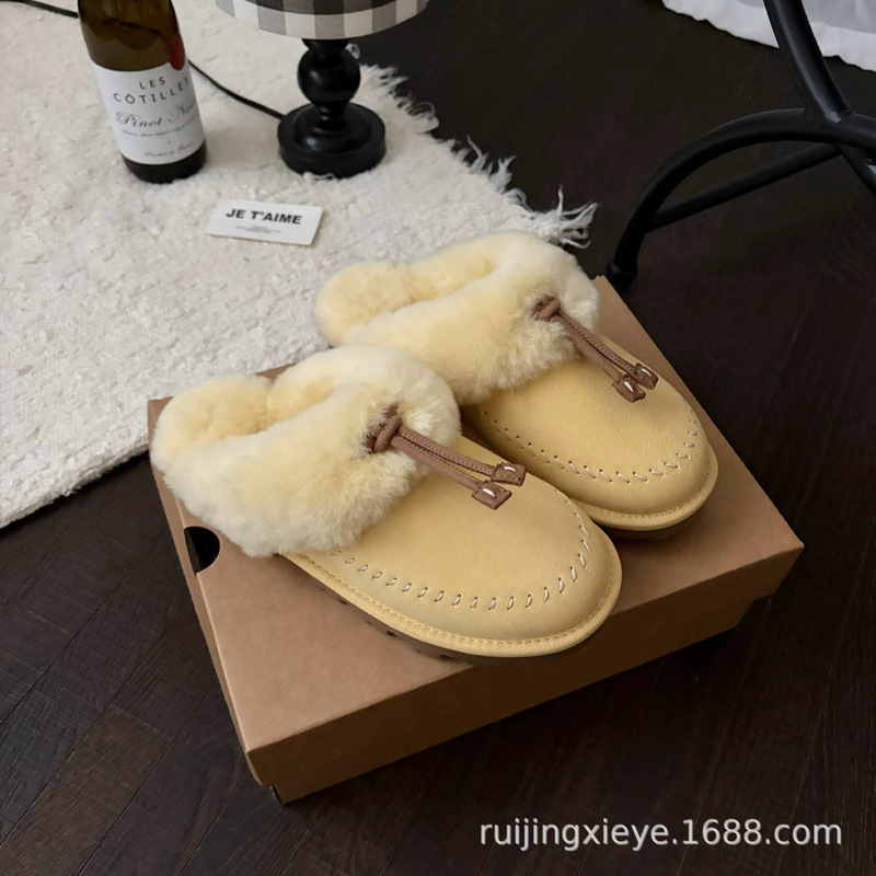 2026 New Style Wool Slippers for Women, Tassel Slip-On Lazy Shoes, Fashionable Casual Chick Yellow Wool Slippers 2026 New Style Wool Slippers for Women, Tassel Slip-On Lazy Shoes, Fashionable Casual Chick Yellow Wool Slippers