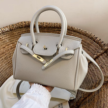 С���OӋ����Ů����2025�r���K����ٴ�ins�μ��б���ͨ���L