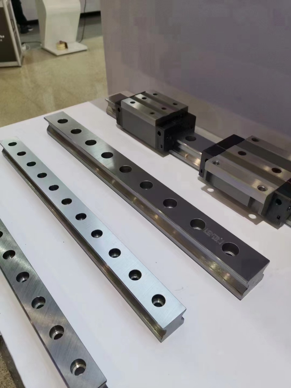 专业滚珠丝杆替代进口