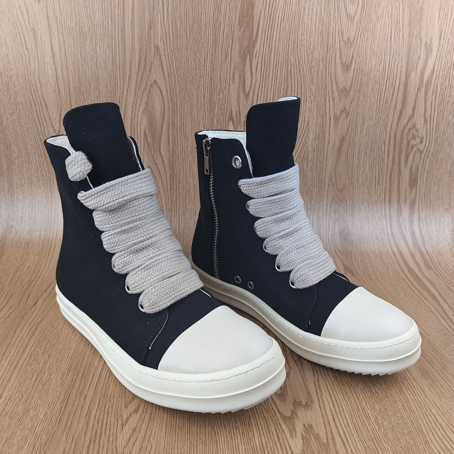 European Station Ro Fashion High-Top Canvas Shoes for Men with Side Zipper and Breathable Design