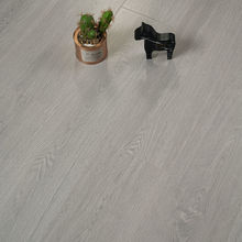 强化地板强化复合木地板防水12mm家用环保工程耐磨木地板厂家直销