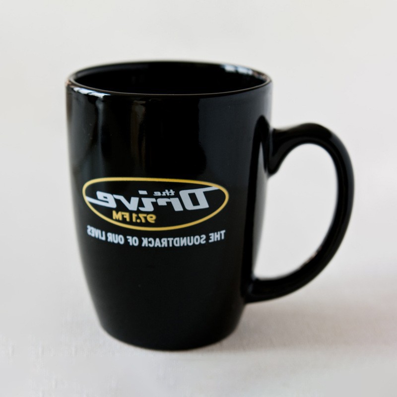 Fabricantes de tazas de cerámica personalizadas al por mayor suministro directo de comercio exterior 11oz impresión LOGO taza de sublimación de transferencia de calor hueso taza de agua de porcelana