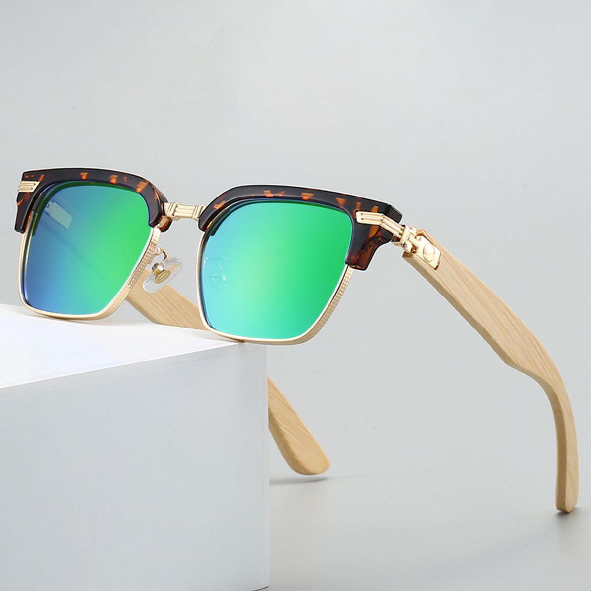 New High-End Retro Square Frame Polarized Sunglasses for Men and Women, Eyebrow Wooden Sunglasses, Double Beam Glasses Shades