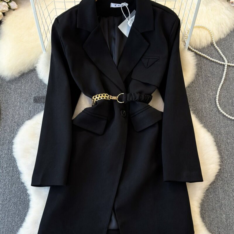 Black Blazer for Women 2026 New Style, Super Stylish with a Suit-Like Feel, Trendy for Petite Figures, Unique Design