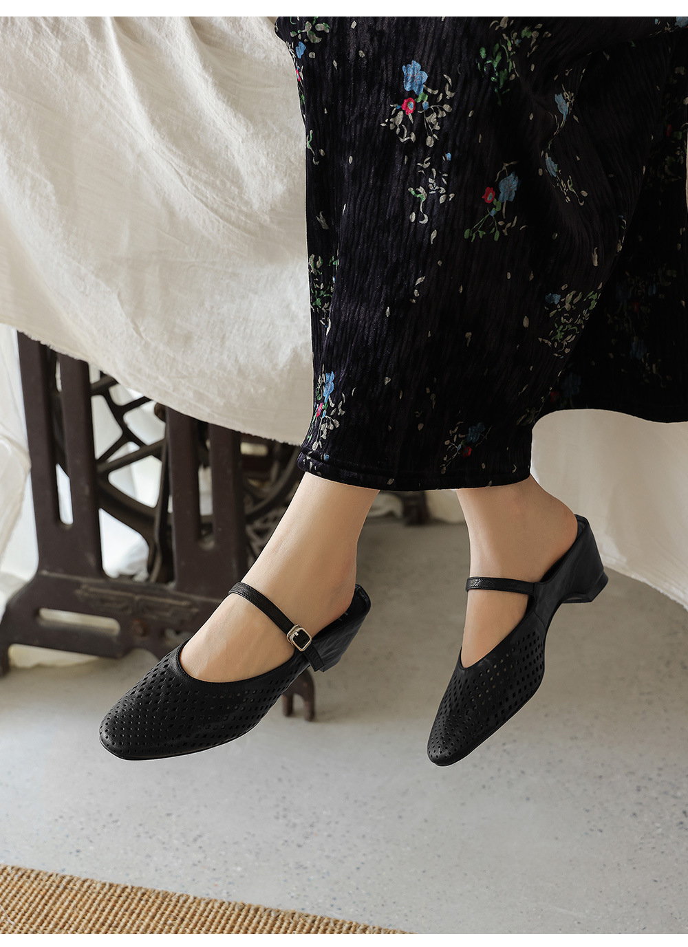 Sandal cao gót nữ hở mũi quai ngang gót 6 cm — đen chi tiết 7
