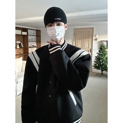 スポーツ野球服はゆったりしていて、カジュアルで贅沢な風があります。