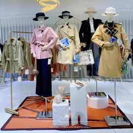 剪标专柜撤柜女装尾单高级感轻奢一手货源服装品牌春夏季货源批发