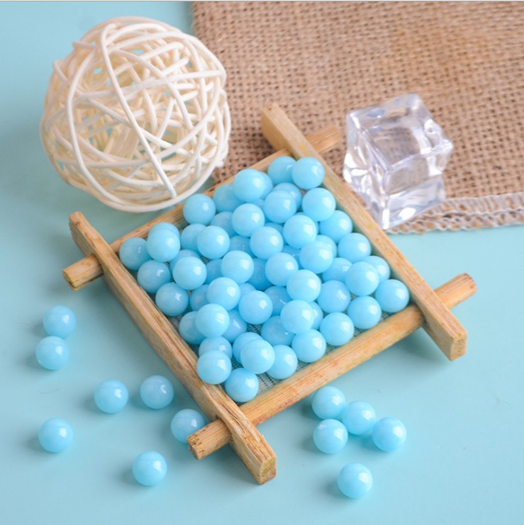 Solid color non-porous 3