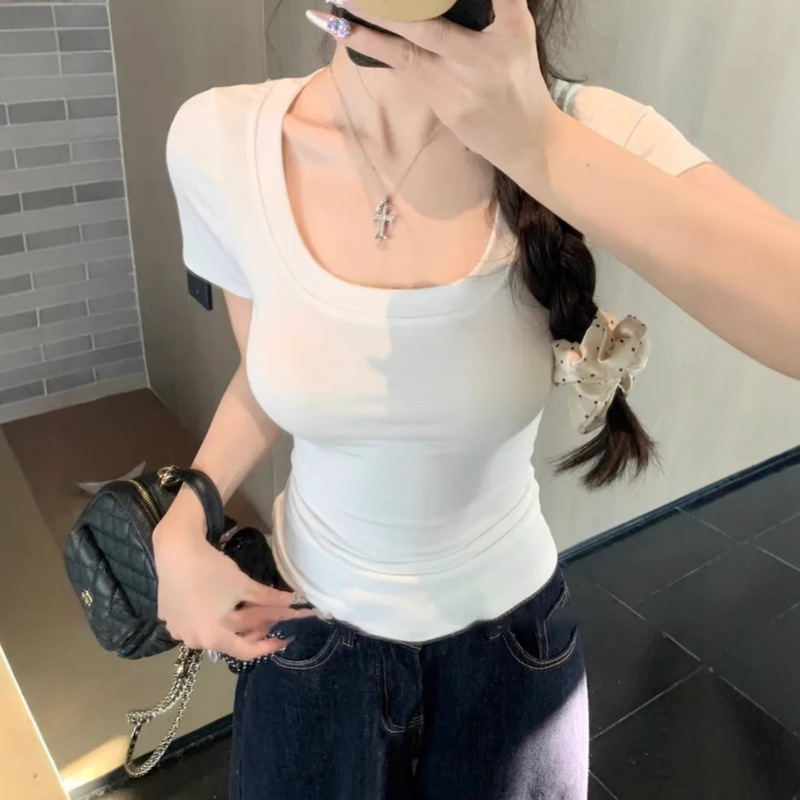 Tight-Fitting Short-Sleeved T-Shirt for Women, Large U-Neck, Exposed Collarbone, Casual, Versatile, Slimming Short Top, Sexy T-Shirt for Hot Girls