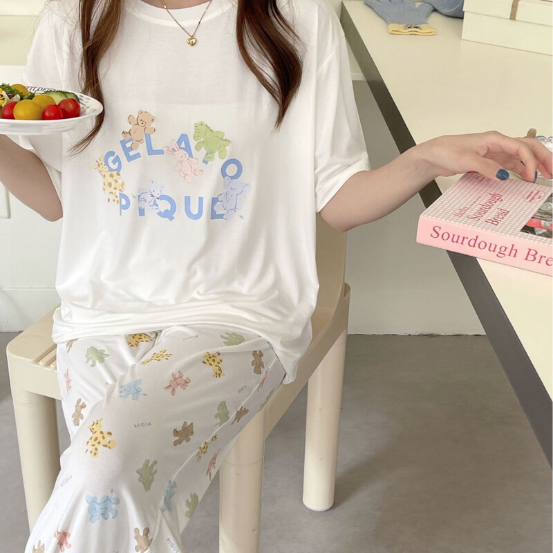 gp cute new cartoon modelcotton zoo ladies parent-child pajamas home clothes suit wholesale gp cute new cartoon modelcotton zoo ladies parent-child pajamas home clothes suit wholesale