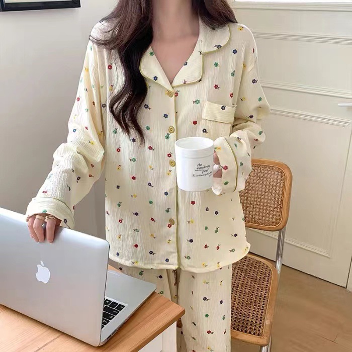 C-주름진 천 화려한 꽃