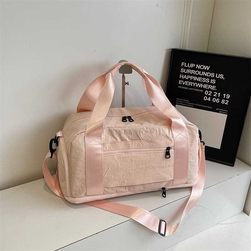 Bolsa de ejercicios de gran capacidad, bolsa de yoga deportiva simple, nuevo paquete de viaje de negocios portátil de color sólido coreano.