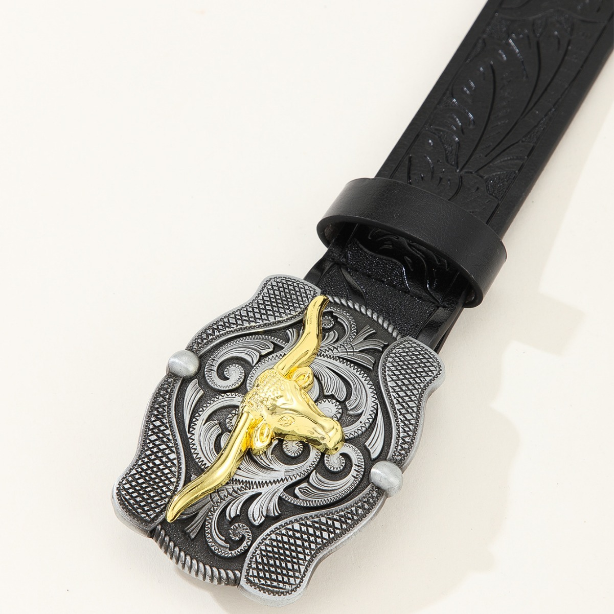 Cinturón de impresión masculina de alta gama occidental gran placa hebilla patrón Cabeza de Vaca retro cinturón durable relieve cinturón nacional viento