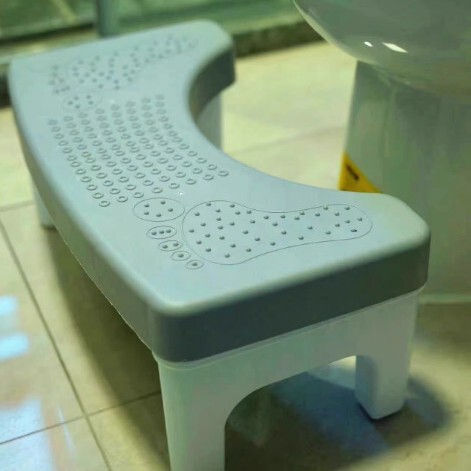 家庭用トイレを厚くしてしゃがむと、トイレの足を助けることができます。|undefined