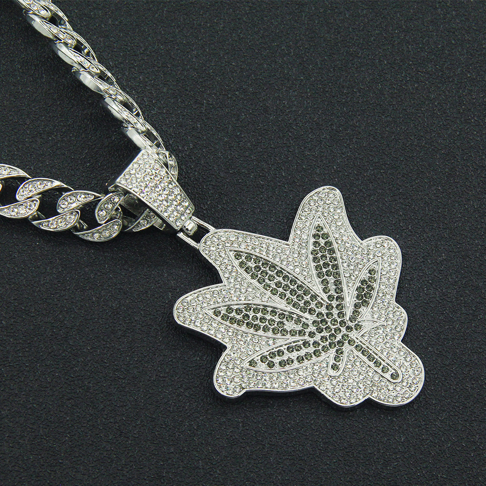European and American hip-hop full diamond leaf maple leaf pendant menu0027s necklace