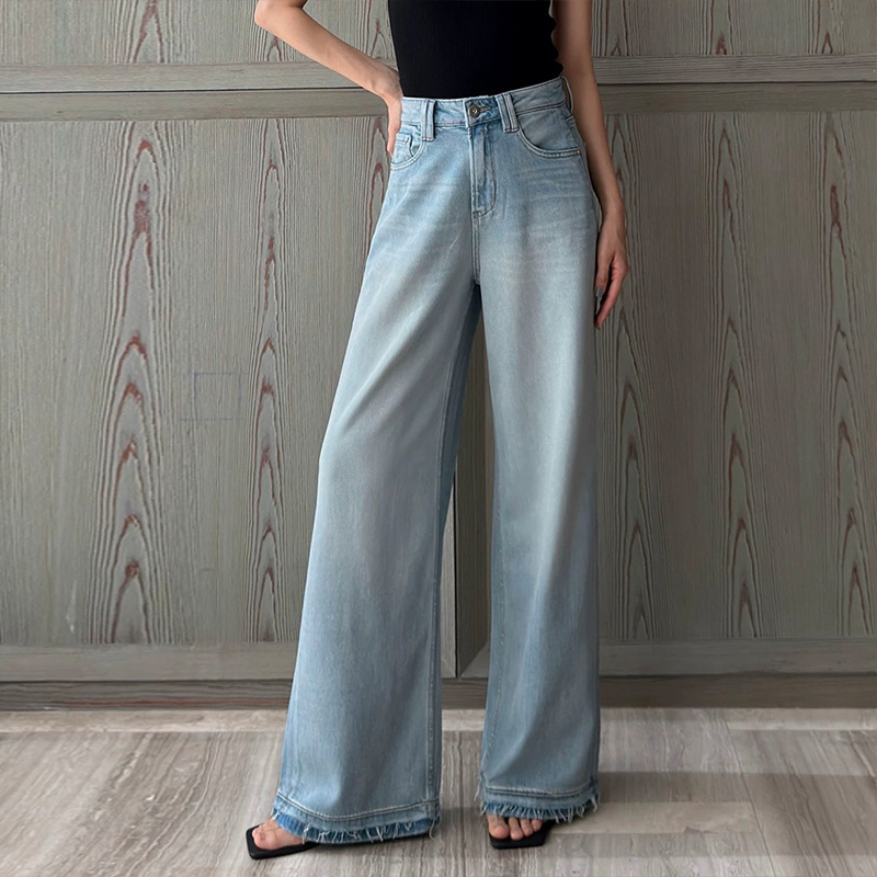 Italian Hm Light Blue High-Waisted Wide-Leg Jeans for Women, New Style, Loose Fit, Slimming, Drapey, Frayed Hem, Floor-Length Pants Italian Hm Light Blue High-Waisted Wide-Leg Jeans for Women, New Style, Loose Fit, Slimming, Drapey, Frayed Hem, Floor-Length Pants