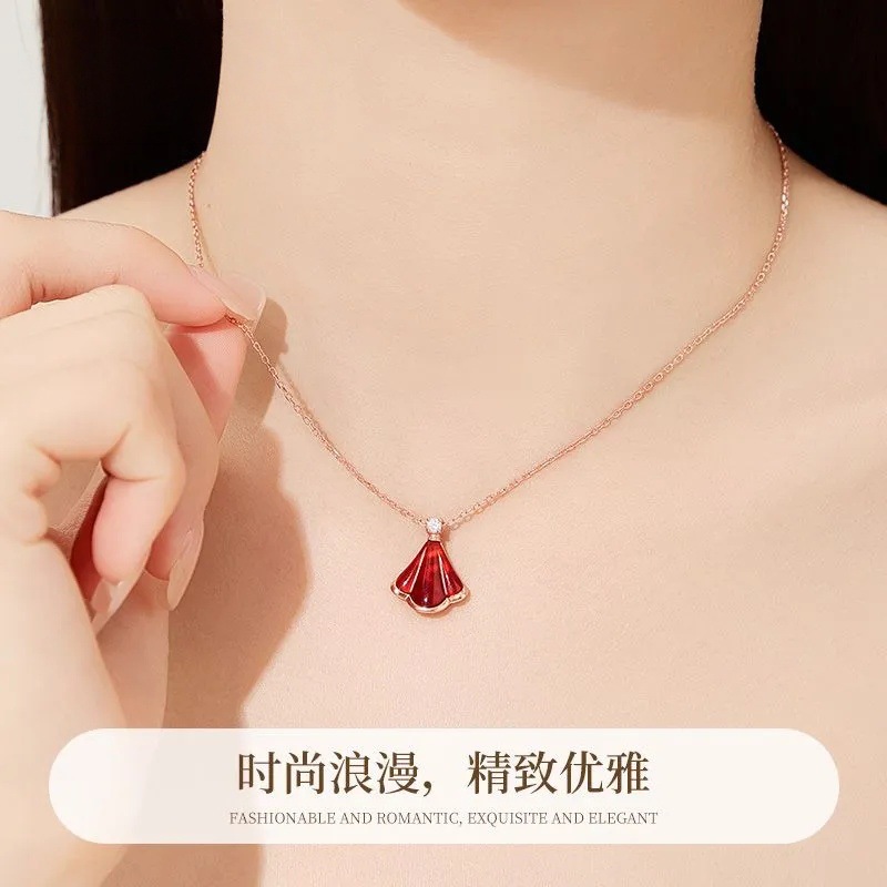 小裙子吊坠一贝子项链鸿运玛瑙情人节礼物送女友老婆工厂代发