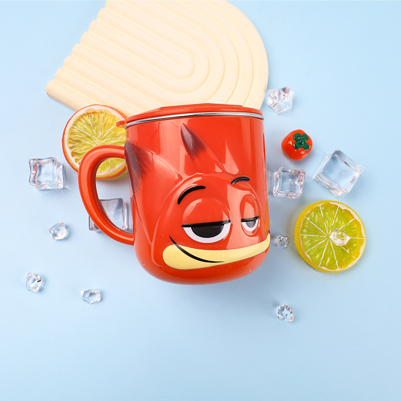 Disney serie 3D tazas estereoscópicas para niños 304 tazas de acero inoxidable tazas de agua princesa tazas de desayuno McQueen anti-caída