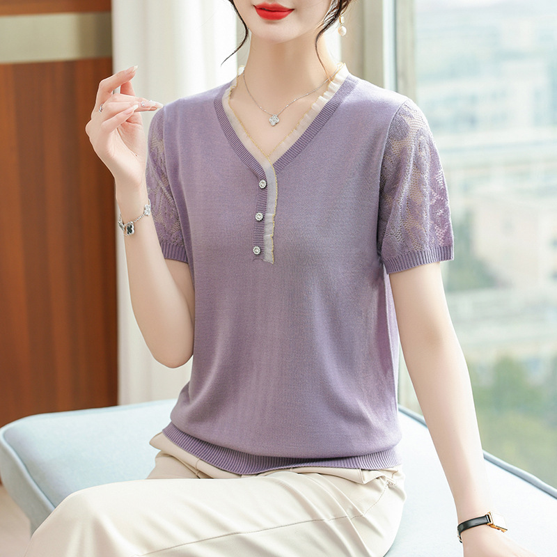 Middle-aged mother summer short sleeve lace V-neck T-shirt 2023 New elegant women's ice silk sweater thin top