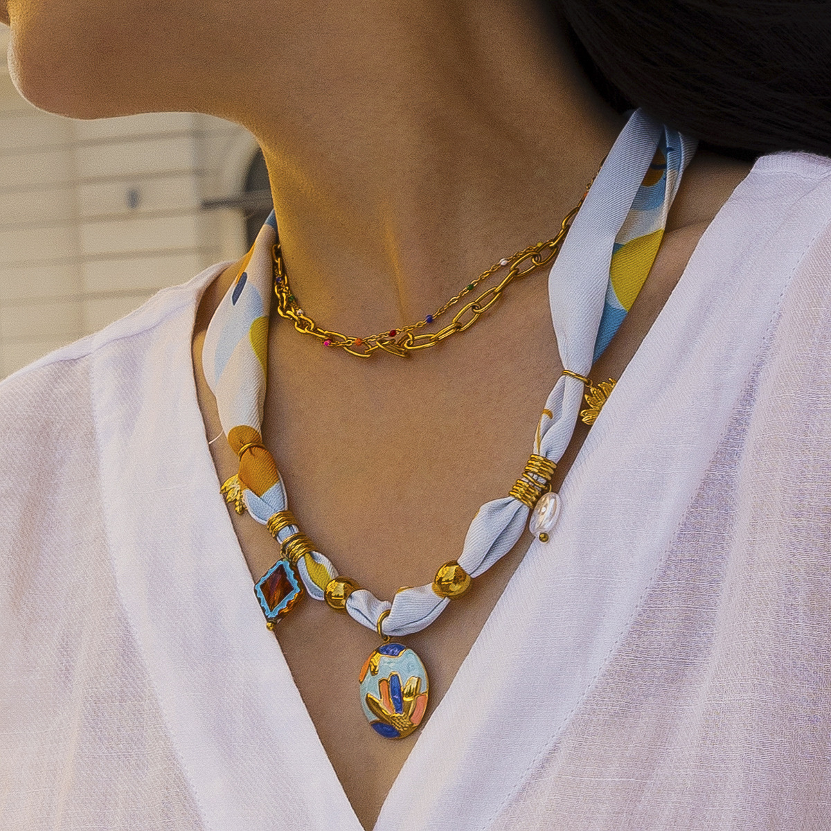 Collar de acero inoxidable de titanio no se desvanece la moda de collar de perlas de flores personales joyas de nicho de lujo ligero