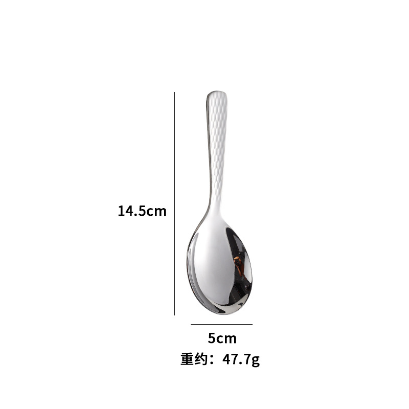 손잡이가 짧은 광택 있는 망치로 만든 스푼