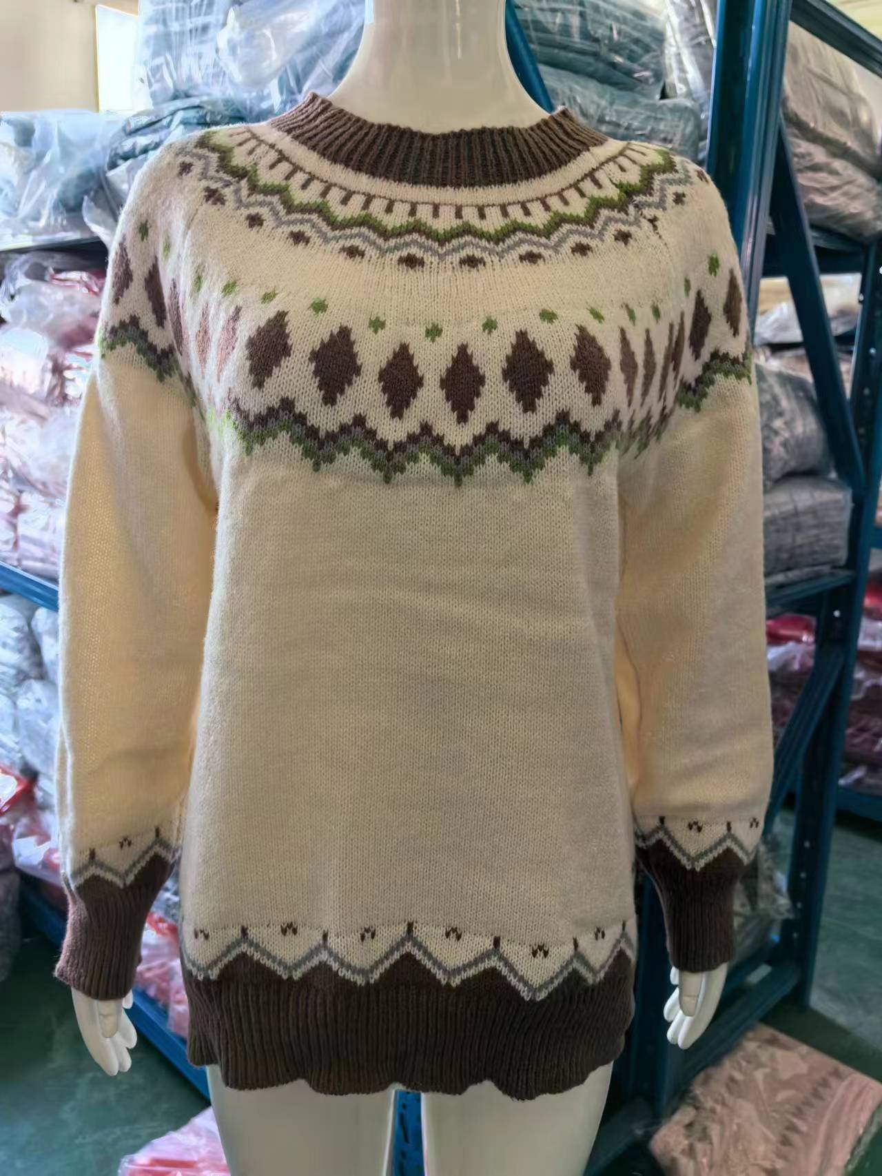 New Sweater Women Wish Hot Sale Round Neck Color Matching Loose Fashion Pullover Knitted Sweater 71 3333