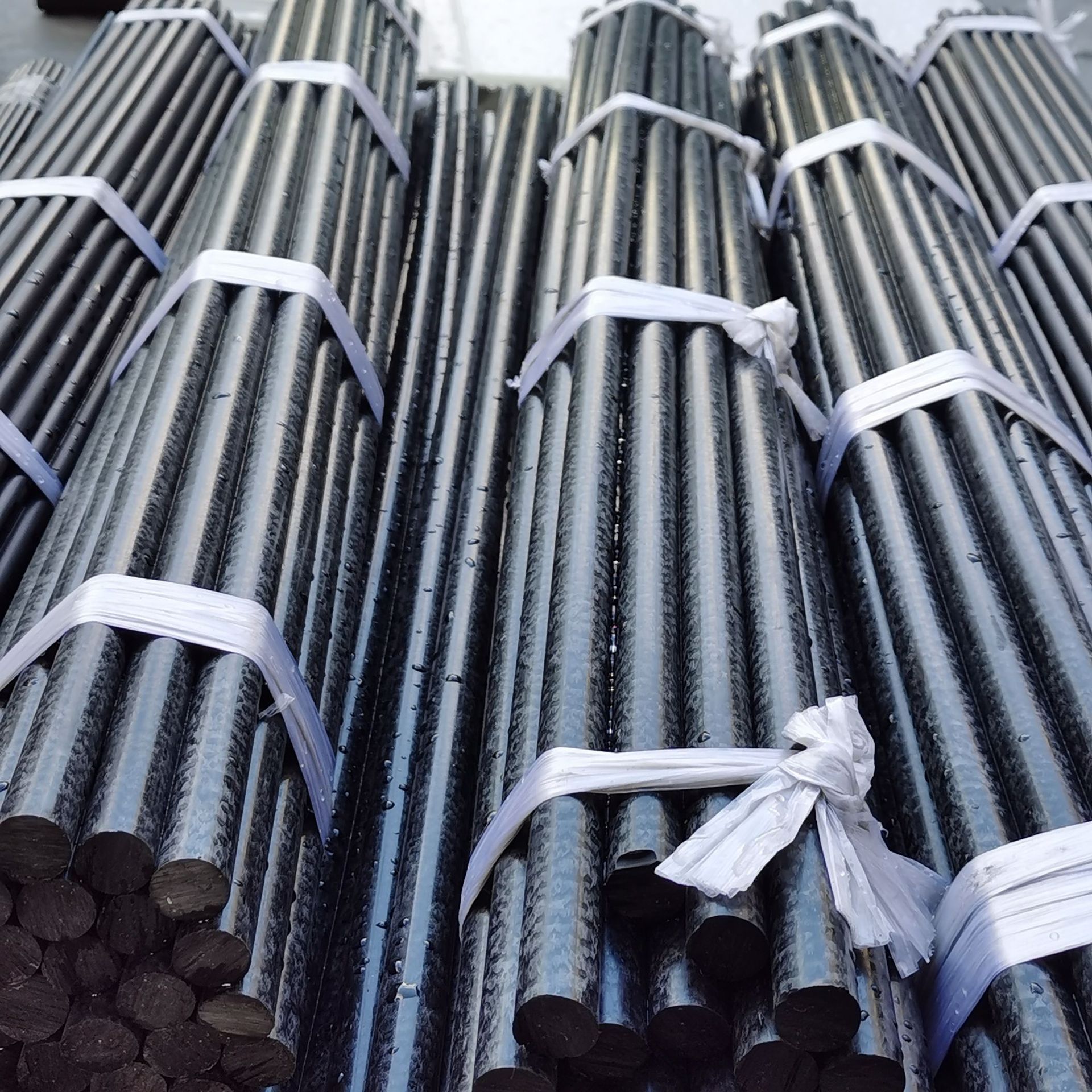 厂家直供黑色POM棒高硬度耐磨工程塑料赛钢棒 白色聚甲醛棒材X20