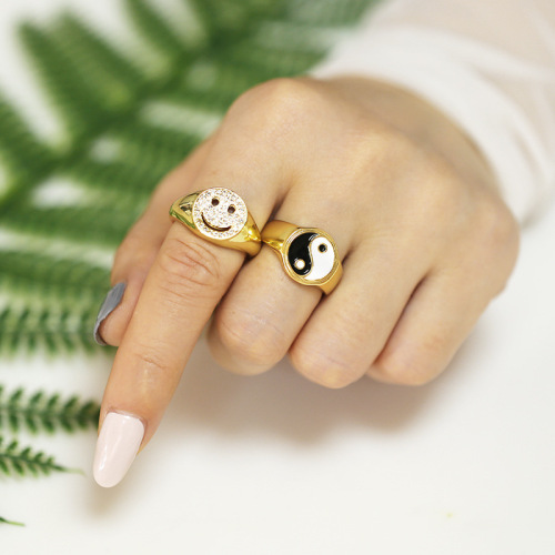 2pcs Cute smiley ring female Simple women gold-plated 18K gold dripping oil Tai Chi gossip ring