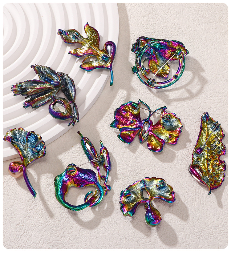 Retro Pin Leaf Flower Alloy Rhinestones Unisex Brooches display picture 8