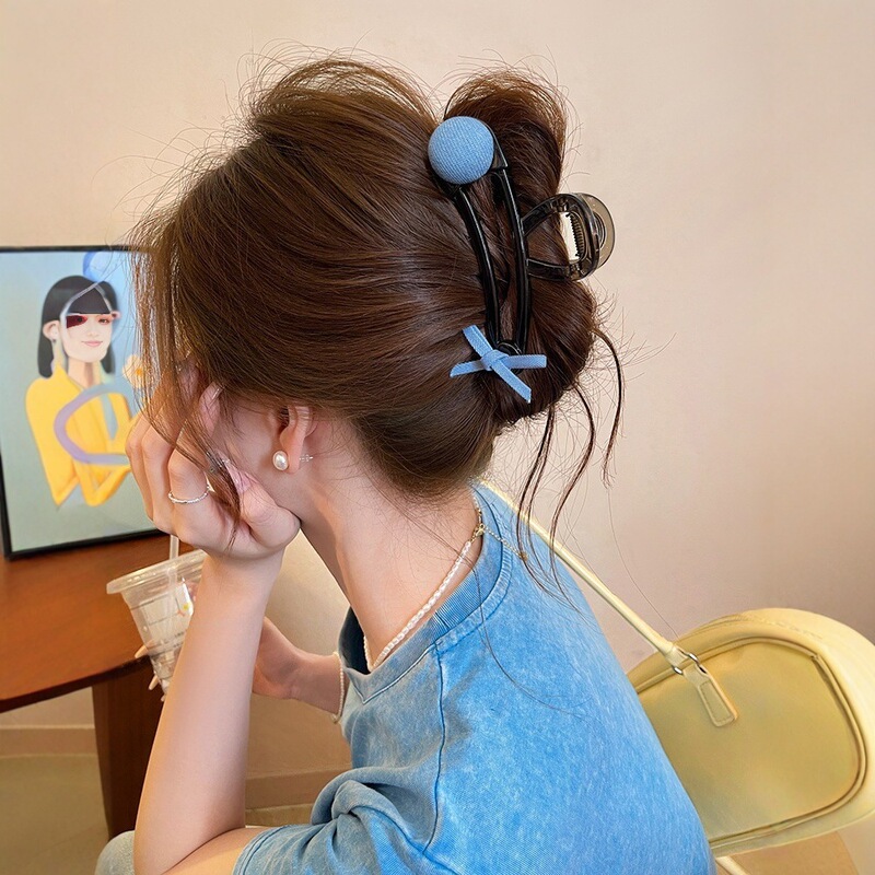 波点别针蝴蝶结奇特造型发夹女2025年夏季新款设计感小众轻奢抓夹|undefined