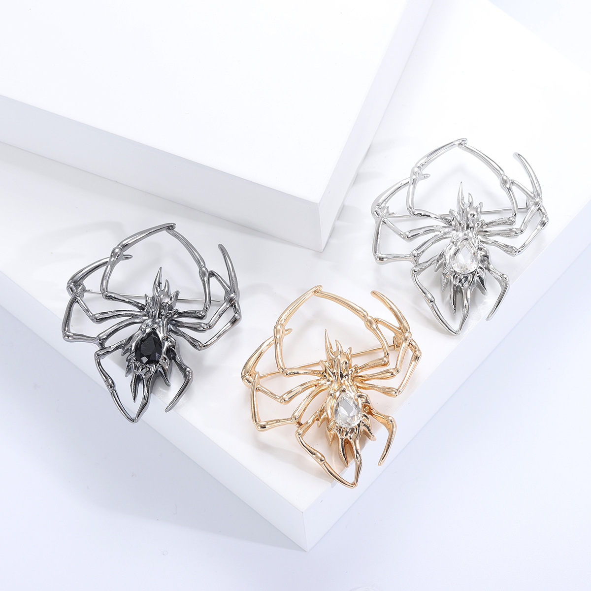 20g Weight Brooches Classification Holiday, Daily Occasion Alloy Material Halloween Festival Spider Pattern Women's Gender Casual, Simple Style Style Casual Simple Style Pin Spider Alloy Women's Brooches 无