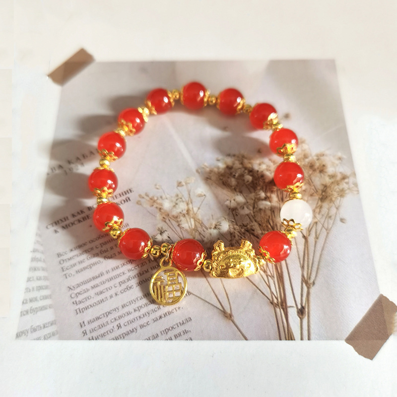 S396 一龙蒸饺红珠白珠手链2