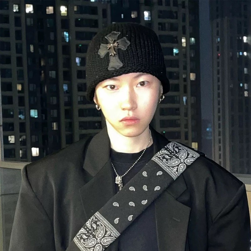 韩版时尚潮十字架毛线帽子男女皮标针织帽秋冬季出街保暖情侣冷帽|undefined