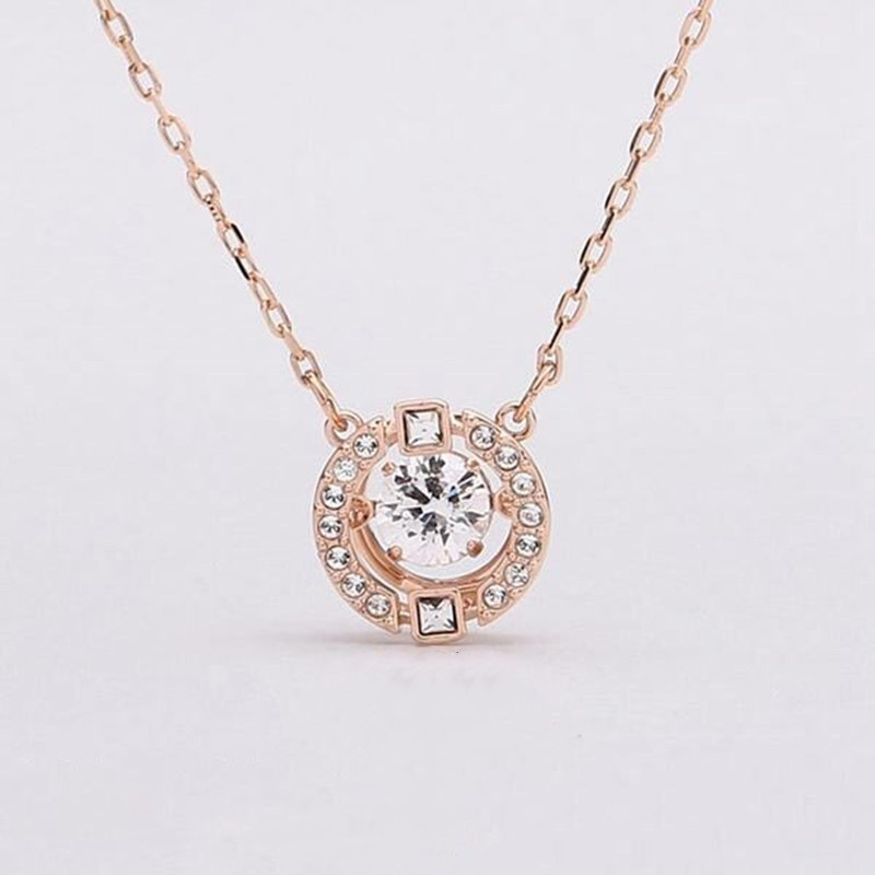 Corazón palpitante rosa oro diamante blanco