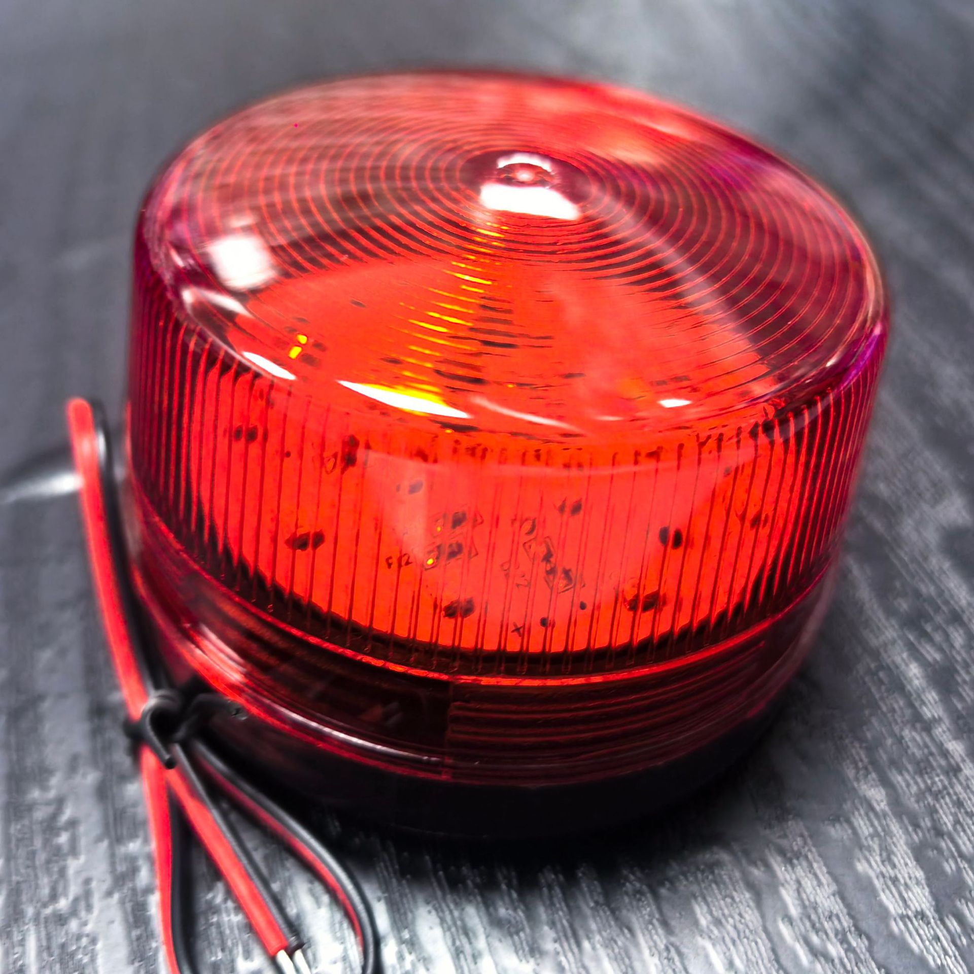 12V/24V频闪灯 消防闪灯 交通闪灯 工程用信号灯 工程红闪灯