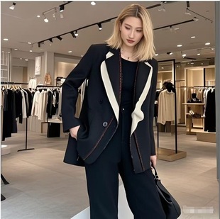 Hot-Selling Internet Celebrity Blazer for Women with a Unique Design, Niche 2025 Spring and Autumn Korean Version, Retro Hong Kong Style Black Suit Jacket