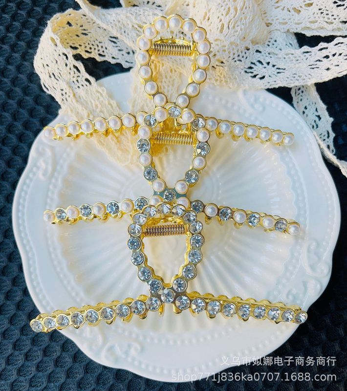 韓国式の新型ファッションの合金メッキの後頭部のクリップの気質のファッションの大きいサイズの女性のサメのクリップのクリップ|undefined