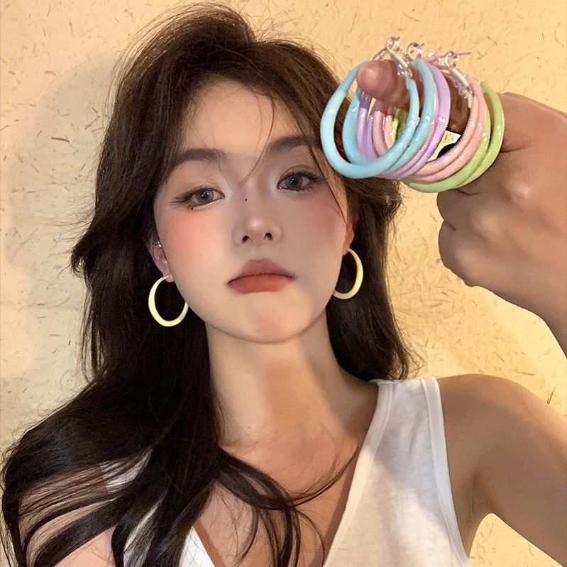 Trendy colorful hoop earrings for women, red, blue, beige earrings for dating outfits