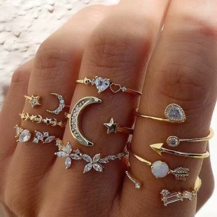 Zhuoyue European and American Cross-Border New Jewelry Design, Fashionable and Simple Heart Cut Out Exquisite Ring as a Gift for Girls