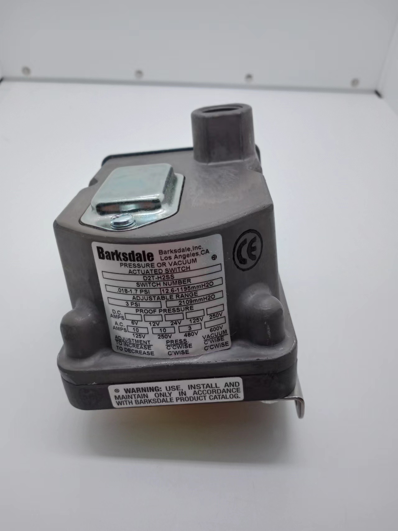 【现货、全新、原装】Barksdale/巴士德 D2T-H2SS 压力开关