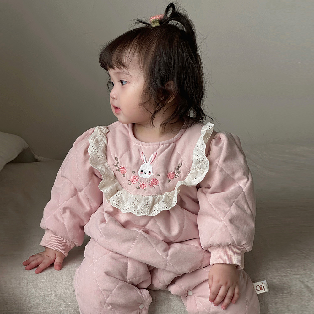Ropa de bebé Ropa de otoño e invierno Ropa de bebé de una pieza Princesa más algodón acolchado de terciopelo Ropa de algodón súper linda para bebés Ropa de salida de invierno