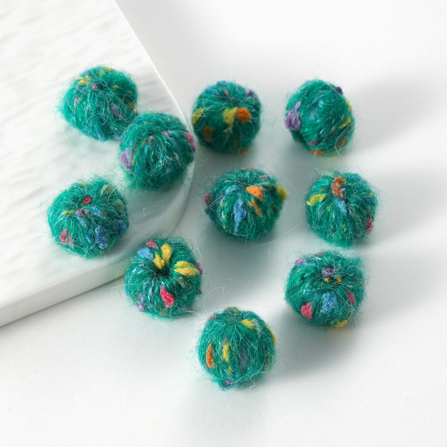 Lake green color dots