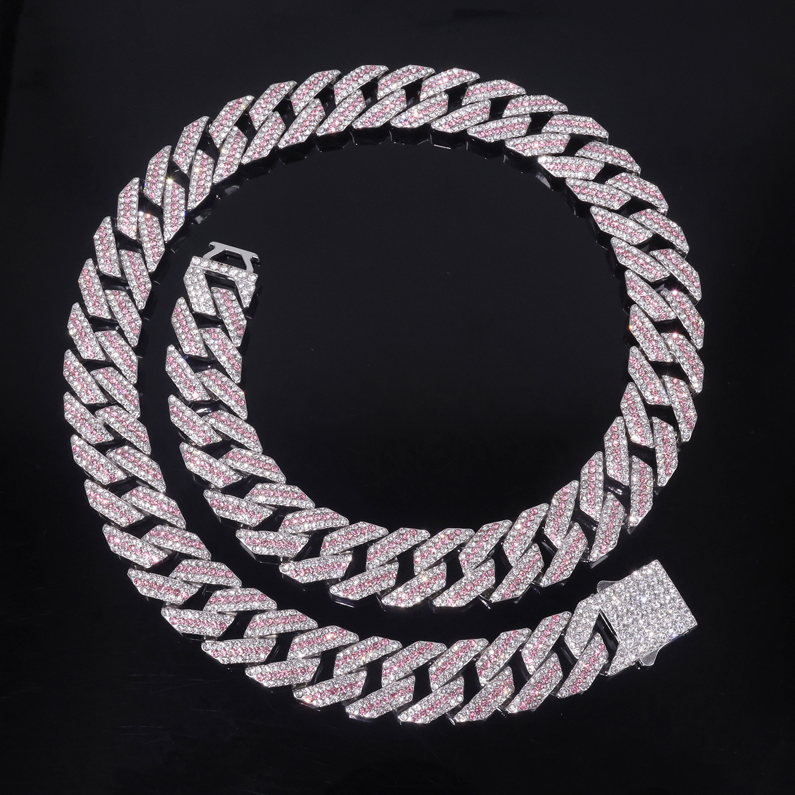 Hot-Selling New 15MM Diamond-Shaped Three-Row Spring Head Cuban Chain Bold Exaggerated Men's Hip-Hop Necklace_voghion.com